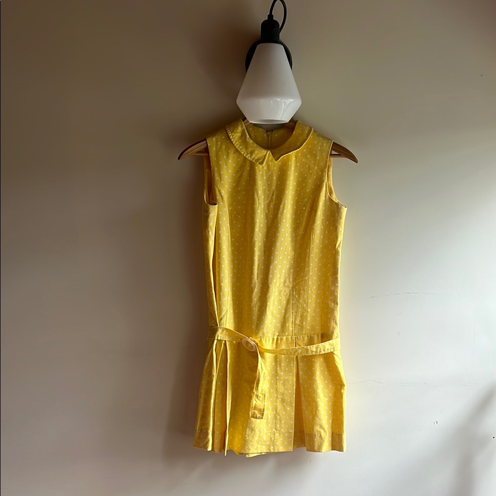 Vintage John Meyer of Norwich romper. Vintage size 10x Great condition!